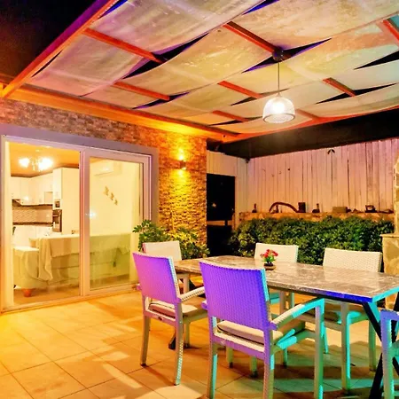 Islamlar Village 2 Bedroom 1012 ヴィラ *